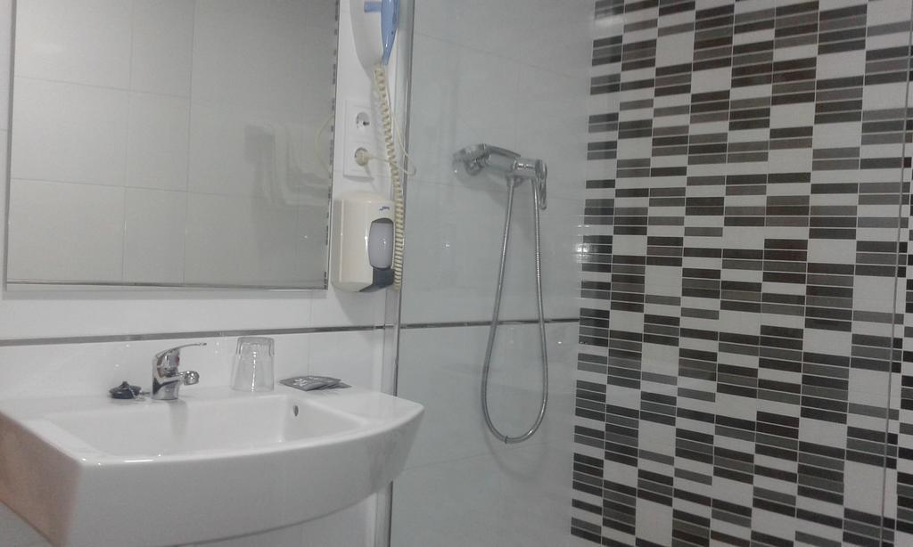 Hostal Juan De Austria II Aguadulce  Exterior photo