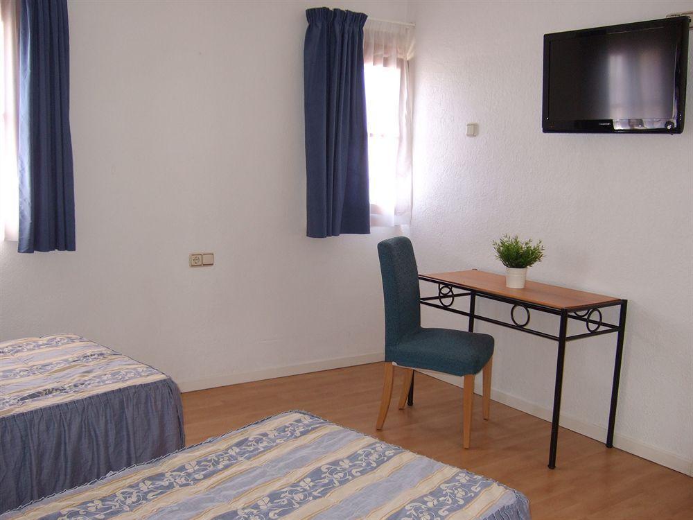 Hostal Juan De Austria II Aguadulce  Exterior photo